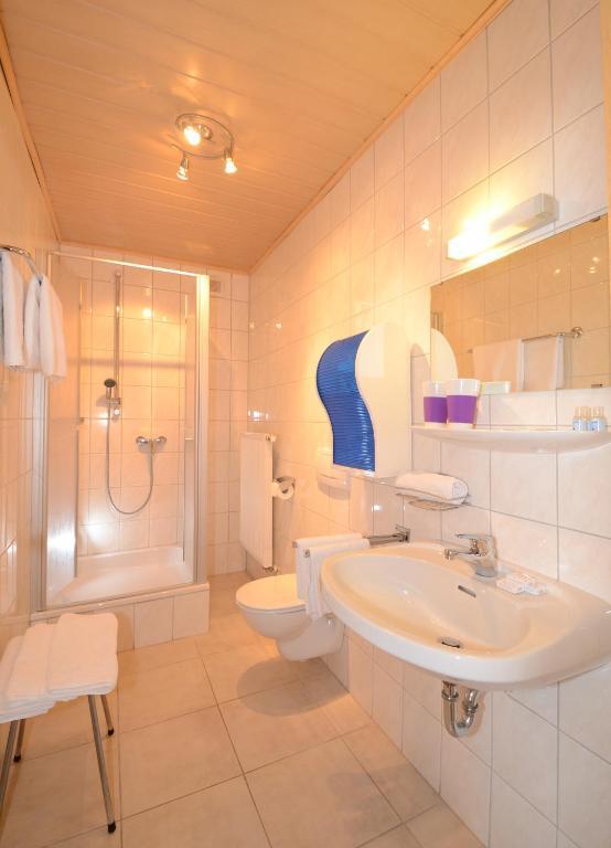 Gasthof Zur Post Hotel Und Parkplatz Vohenstrauss Bilik gambar